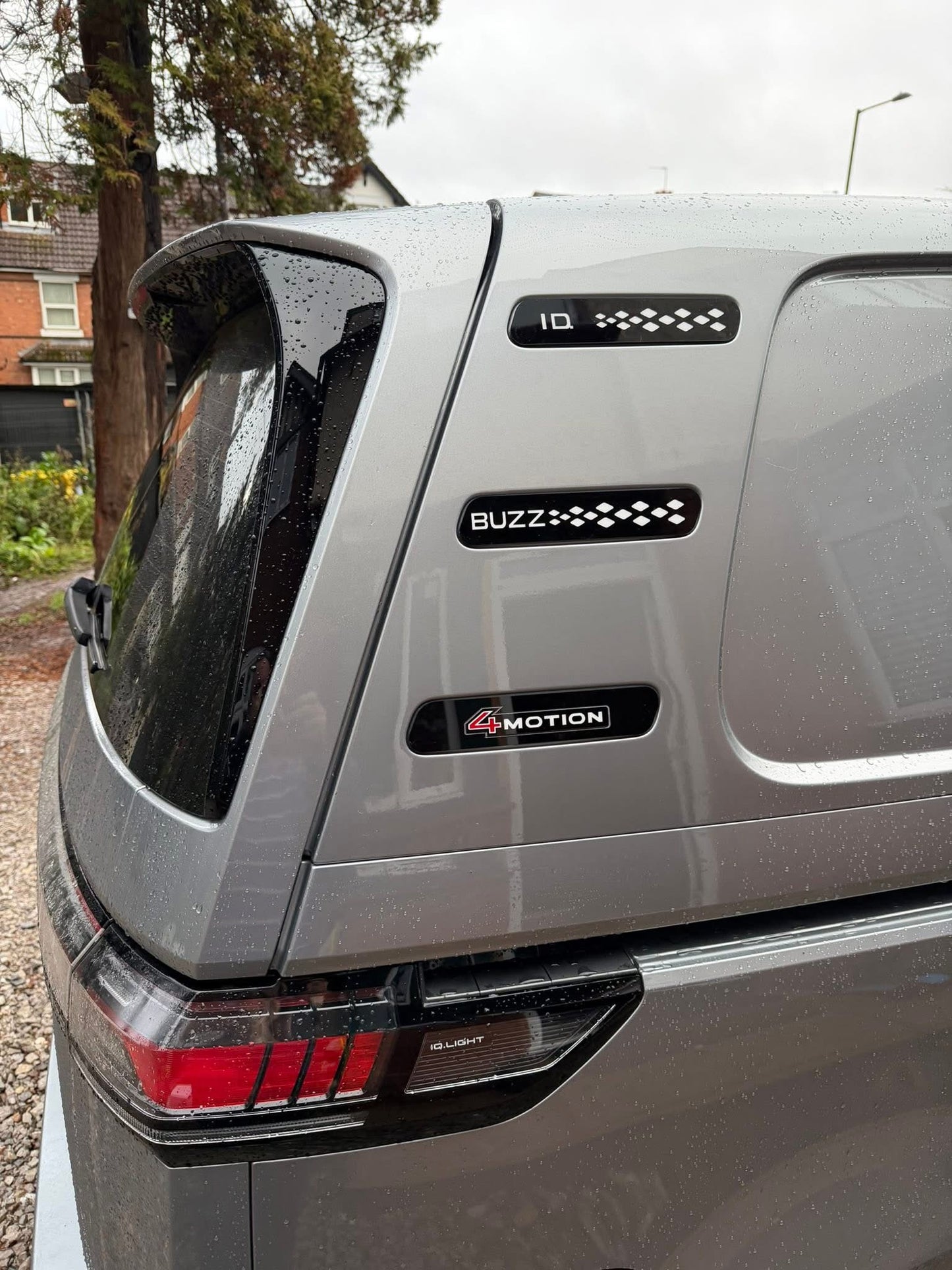 ID Buzz Cargo  4 Motion panel Set