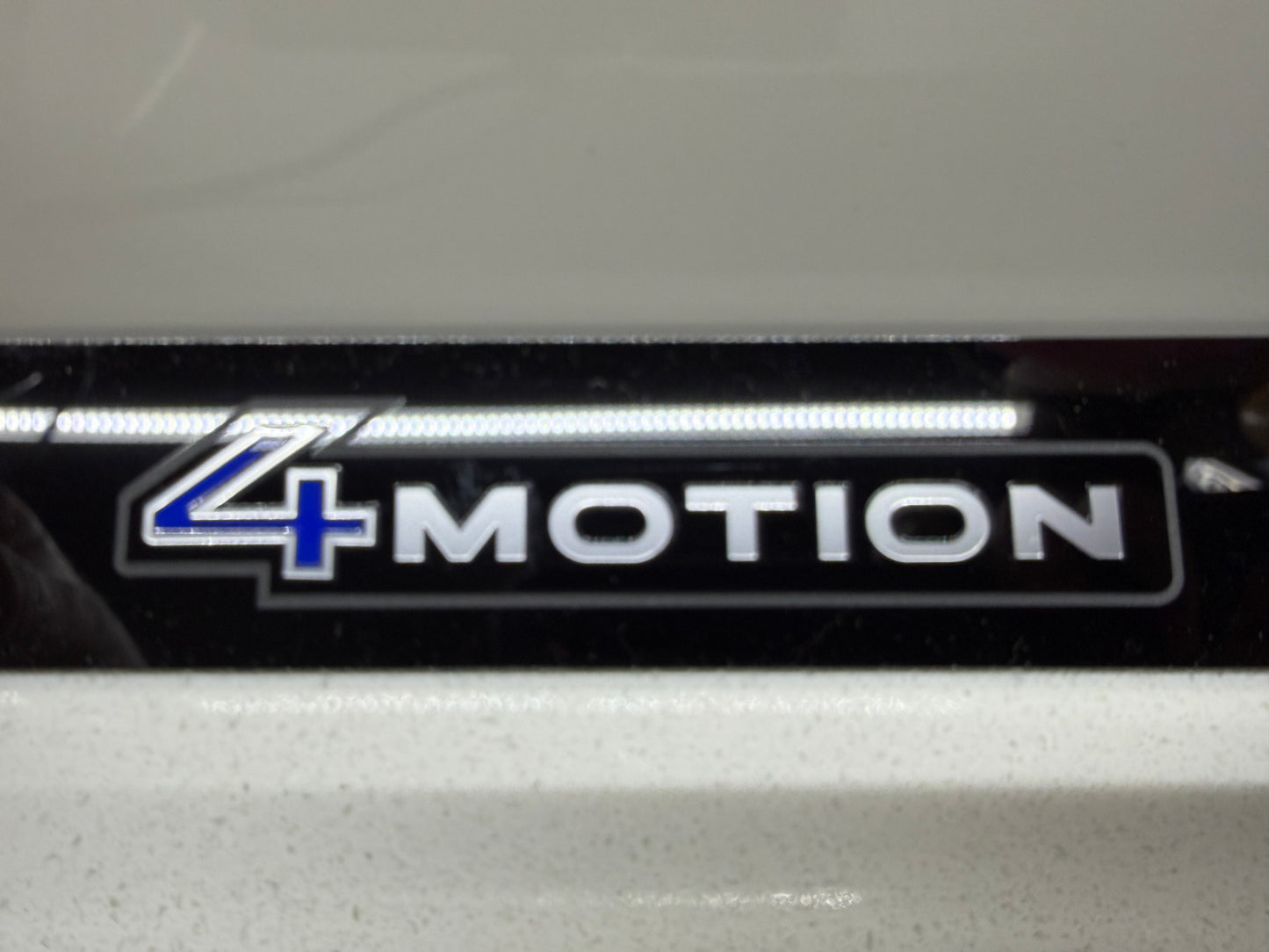 ID Buzz Cargo  4 Motion panel Set