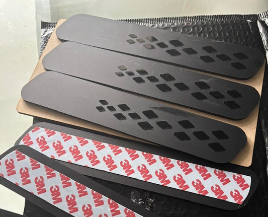 ID Buzz Cargo  D pillar vent badge set Matt Black Frame 6 panel set